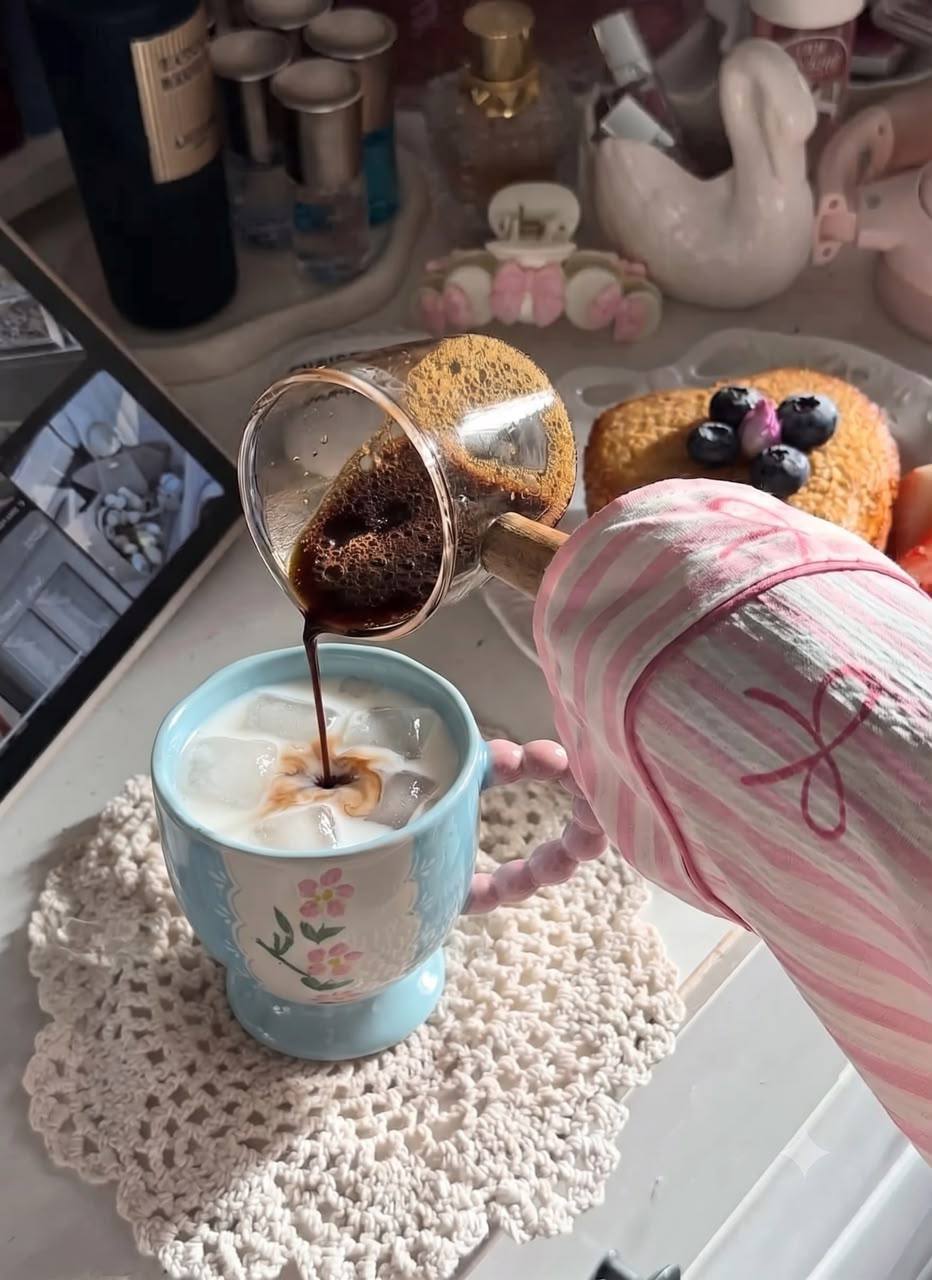 "Vintage Bluebell" Mug